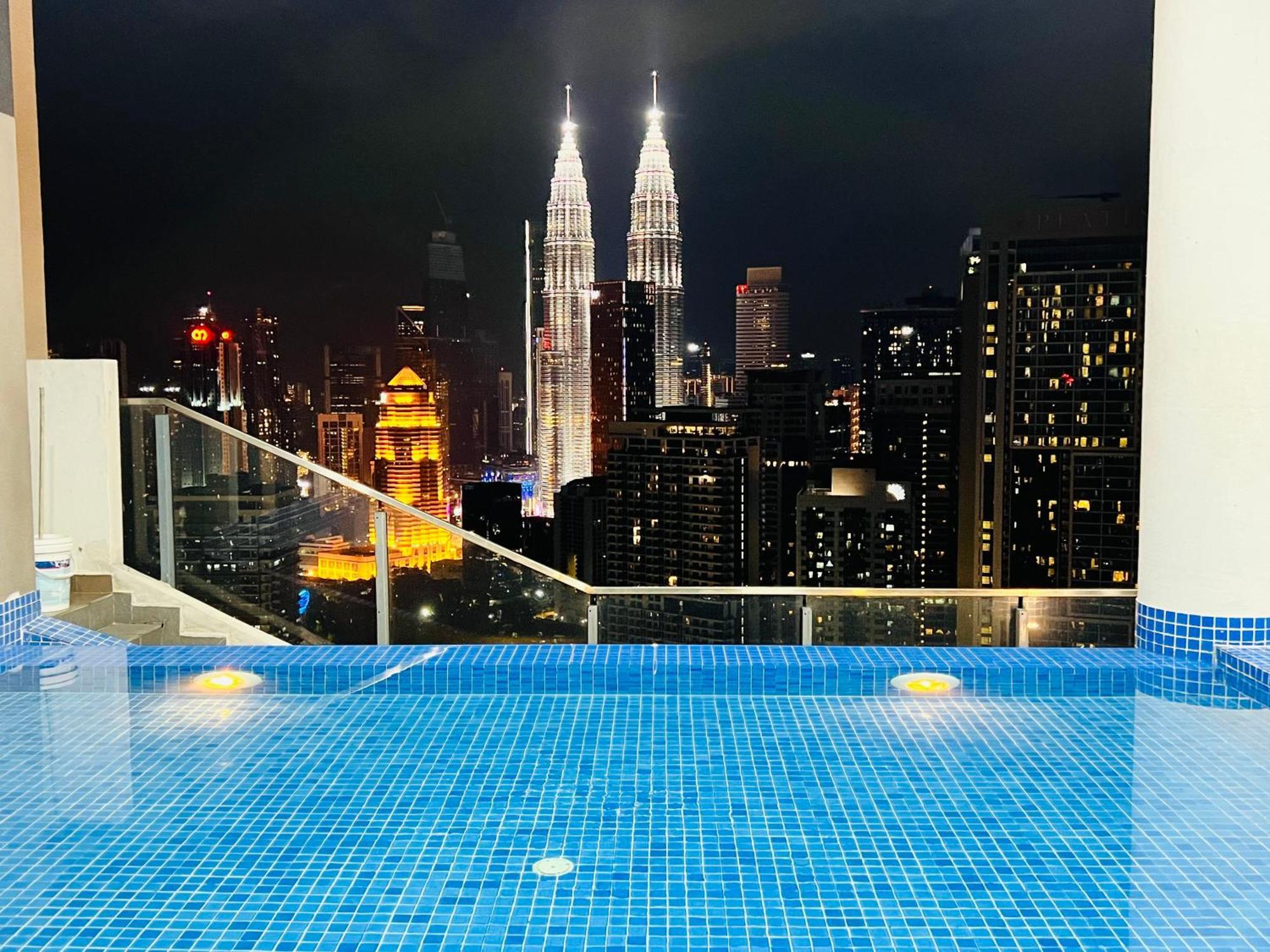 The Infinitum Kualalumpur Skypool Hotel كوالالمبور المظهر الخارجي الصورة