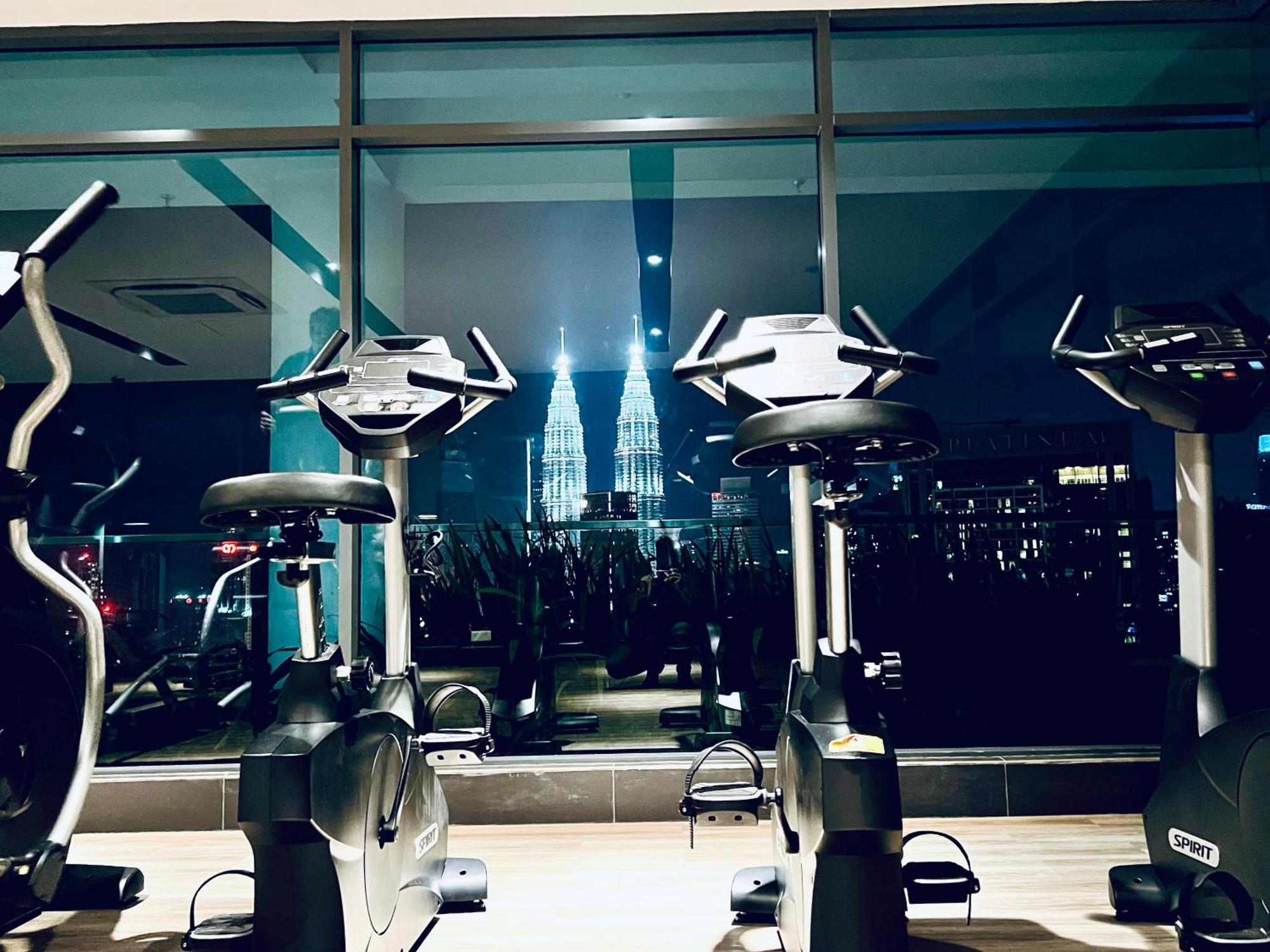 The Infinitum Kualalumpur Skypool Hotel كوالالمبور المظهر الخارجي الصورة