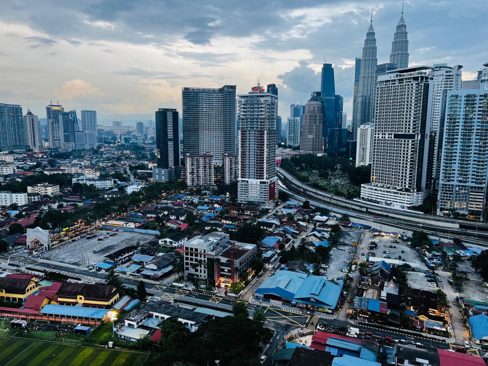 The Infinitum Kualalumpur Skypool Hotel كوالالمبور المظهر الخارجي الصورة
