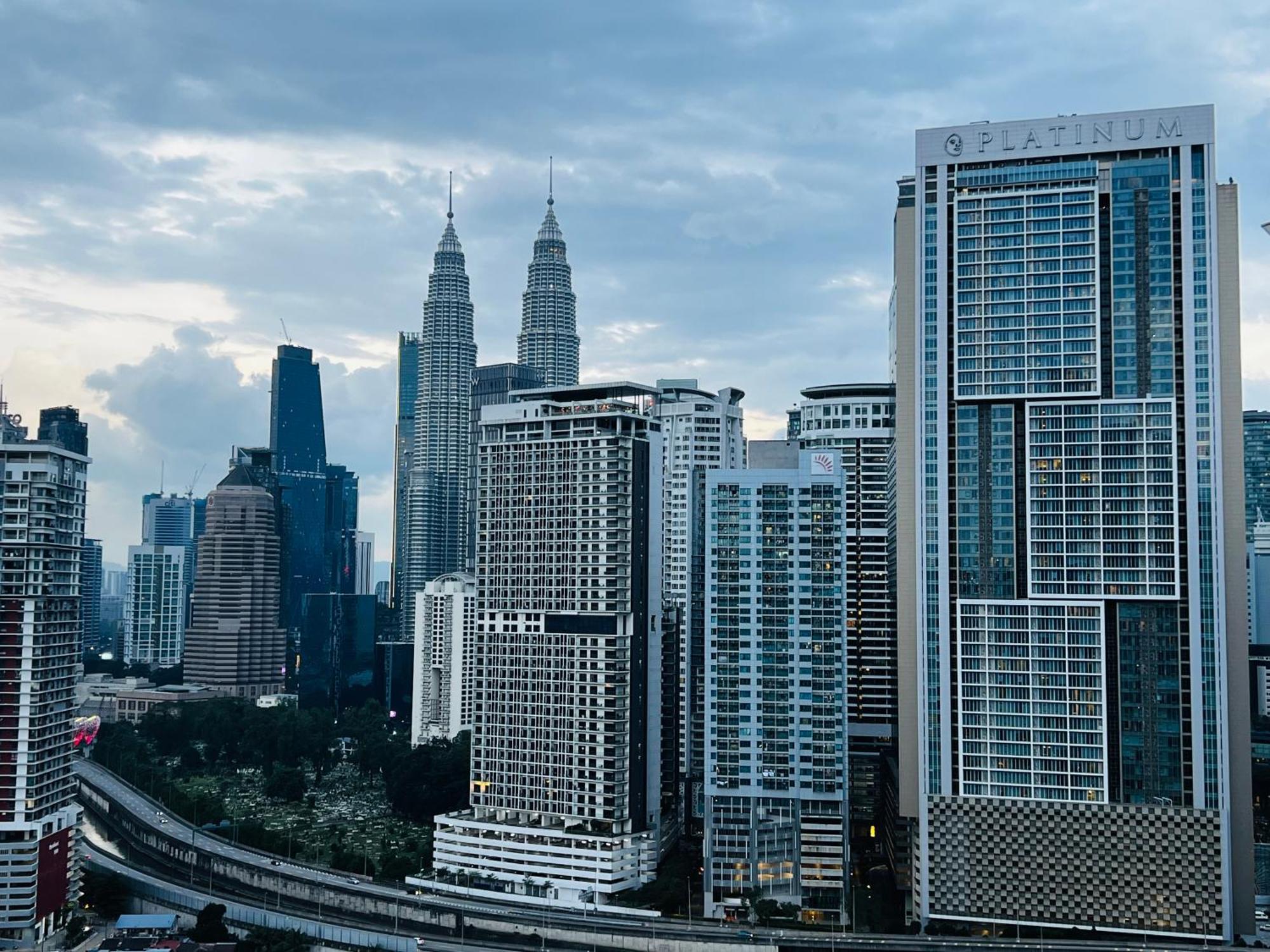 The Infinitum Kualalumpur Skypool Hotel كوالالمبور المظهر الخارجي الصورة